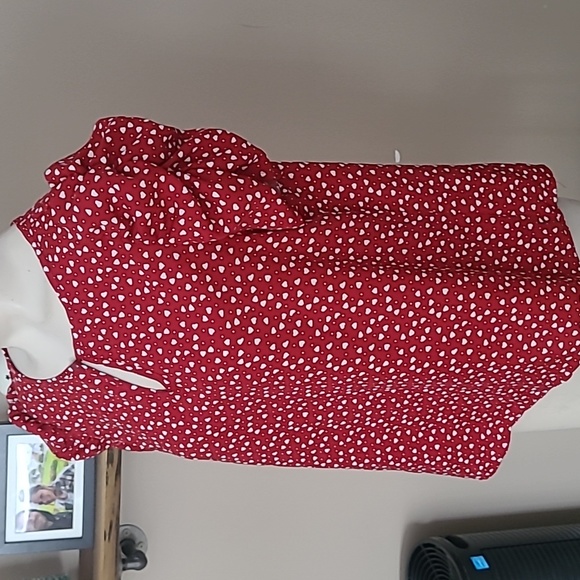 Heart Patrerned Top - Picture 6 of 7